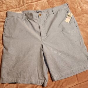 NWT- Izod Men's Light Blue Shorts Size 38
